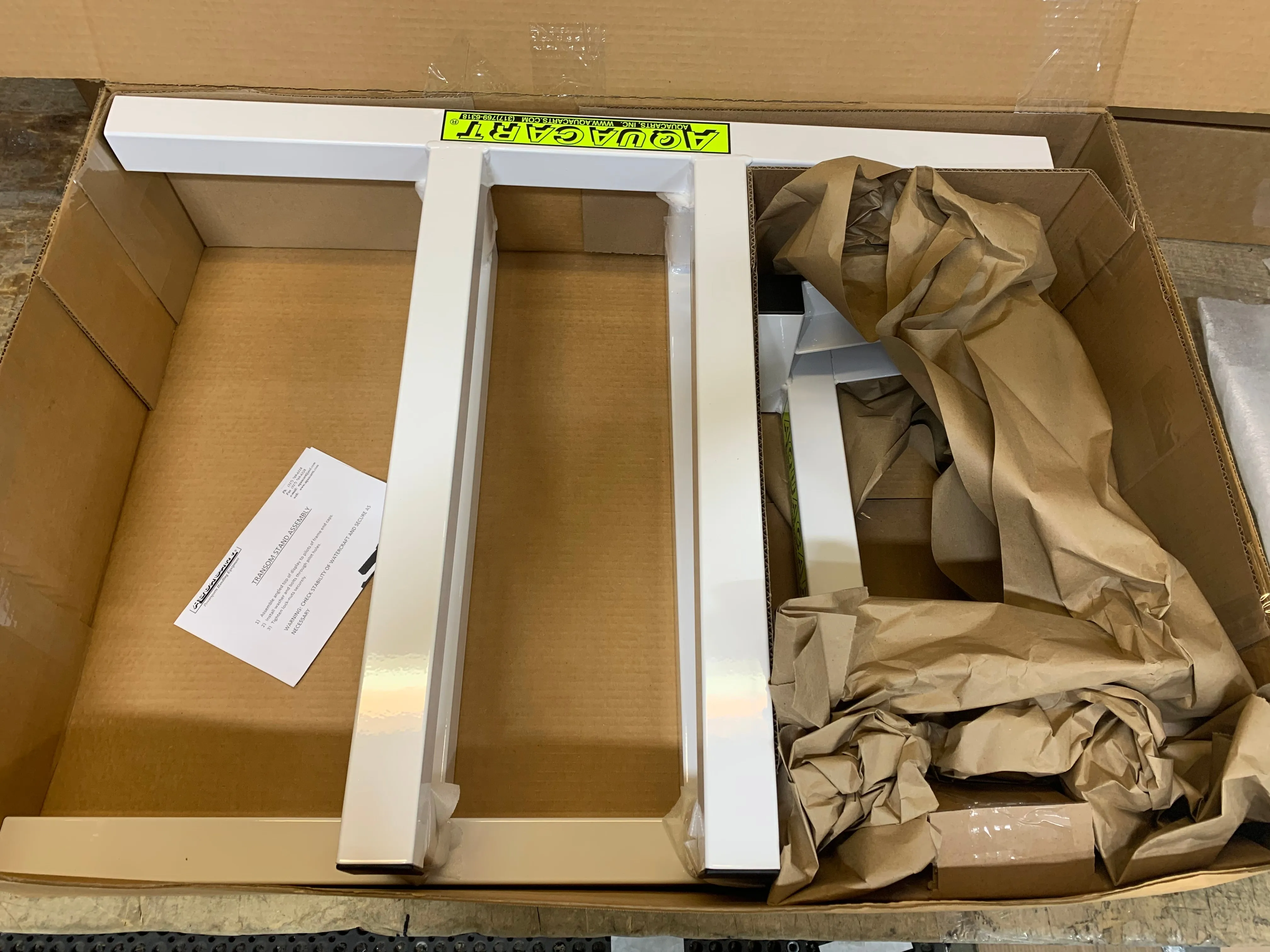 Transom Stand Vertical Display Stand